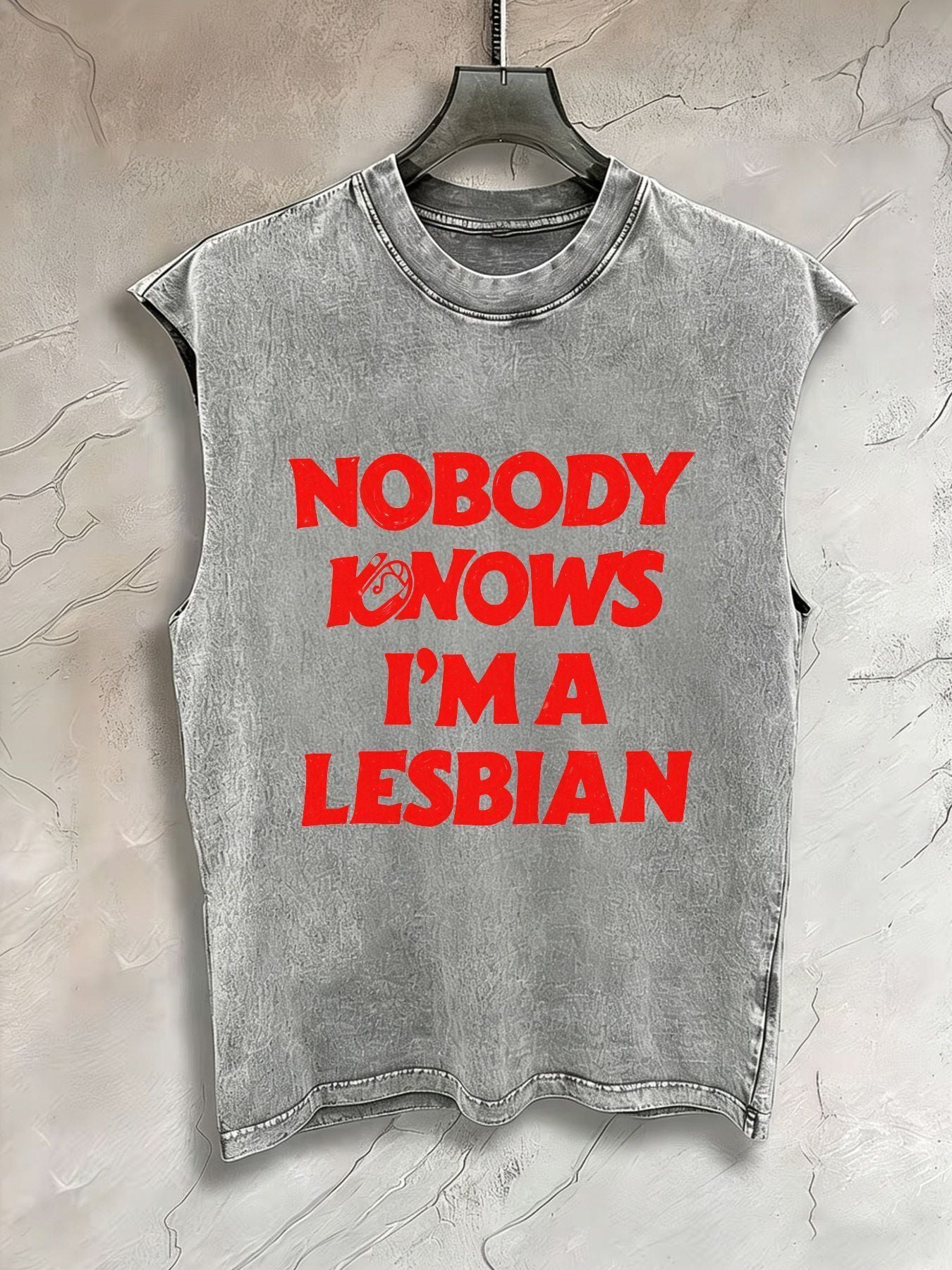 No One Knows I'm A Lesbian Sleeveless Tank Top - Acid Washed Vintage Distressed Tee, Casual Summer Streetwear Graphic Vest for Men Women, Breathable Cotton Crop Top, Bold Statement Fashion Gift